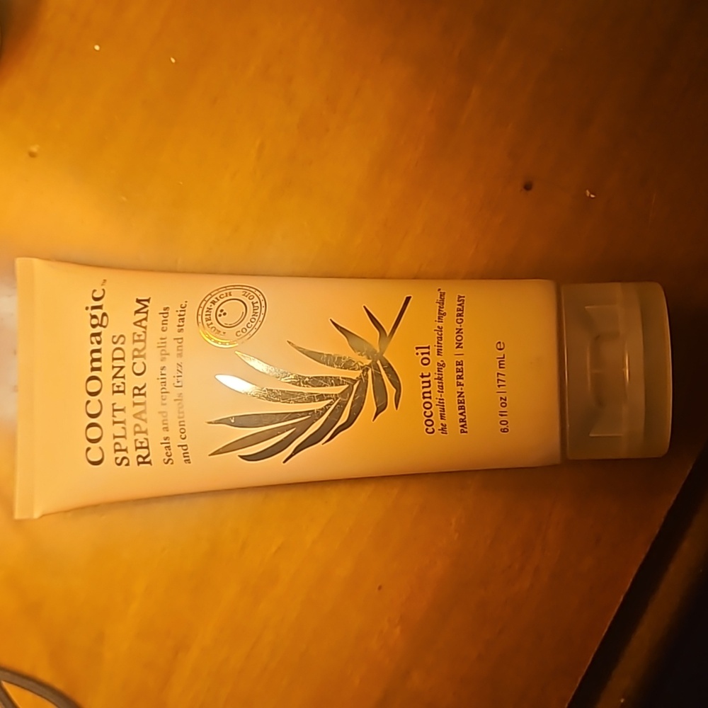 CocoMagic Split ends repair cream